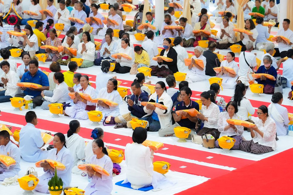 ภาพ No.281156:วันที่ 4 ธันวาคม พ.ศ. 2568 พิธีบรรพชาสามเณร ในโครงการบวชบูชาธรรมมหาปูชนียาจารย์  ณ วัดกลางพระอารามหลวง จังหวัดบุรีรัมย์