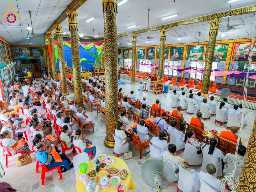 ภาพ No.341695:วันเสาร์ที่ 25 กรกฎาคม พ.ศ.2569  พิธีอุปสมบทหมู่พระธรรมทายาท รุ่นเข้าพรรษา ประจำปี 2569 จำนวน 20 รูป จัดโดย ธุดงคสถานพิษณุโลก  ณ พัทธสีมา วัดเกาะแก้วประชานุรักษ์ ต.ชัยนาม อ.วังทอง จ.พิษณุโลก