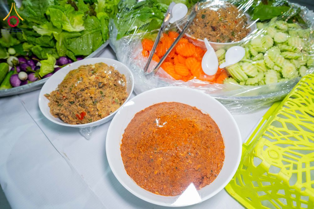 ภาพ No.299239:วันที่ 21 มกราคม พ.ศ. 2569 พิธีถวายภัตตาหารเป็นสังฆทาน แด่พระธรรมยาตรา ณ อนุสรณ์สถานบางปลา วัดบางปลา อำเภอบางเลน จังหวัดนครปฐม ในโครงการธรรมยาตรา กตัญญูบูชา มหาปูชนียาจารย์ พระมงคลเทพมุนี(สด จนฺทสโร) พระผู้ปราบมาร อนุสรณ์สถาน 7 แห่ง ปีที่ 14