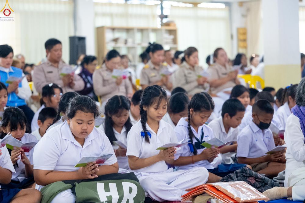 ภาพ No.293133:วันที่ 12 มกราคม พ.ศ. 2569 พิธีทอดผ้าป่าทำนุบำรุงศาสนสถาน ณ วัดไผ่โรงวัว ต.บางตาเถร อ.สองพี่น้อง จ.สุพรรณบุรี ในโครงการธรรมยาตรา กตัญญูบูชา มหาปูชนียาจารย์ พระมงคลเทพมุนี(สด จนฺทสโร) พระผู้ปราบมาร อนุสรณ์สถาน 7 แห่ง ปีที่ 14