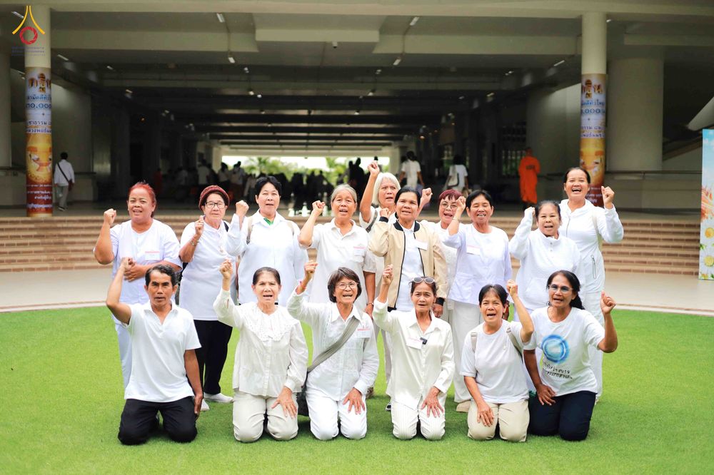 ภาพ No.344333:วันที่ 21-23 สิงหาคม พ.ศ. 2569 สัมมนารวมใจผู้นำบุญ บูชาธรรม 82 ปี หลวงพ่อธัมมชโย รุ่นที่ 1 กฐินสามัคคีทั่วไทย 30,000 วัด โครงการอุปสมบทบูชาธรรมมหาปูชนียาจารย์ 3,000 รูป  ณ ศูนย์ปฏิบัติธรรมเวิล์ดพีช วัลเล่ย์ จ.นครราชสีมา