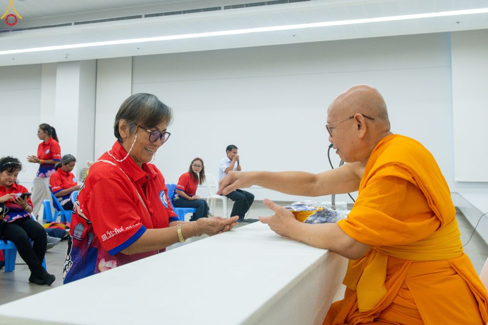 ภาพ No.321118:วันที่ 10 เมษายน พ.ศ.2569 โครงการส่งเสริมและสนับสนุนการเรียนรู้สำหรับผู้สูงอายุ ประจำปีงบประมาณ พ.ศ.2569 จัดโดย ฝ่ายสังคมสงเคราะห์ กองสวัสดิการสังคม องค์การบริหารตำบลคลองสาม จ.ปทุมธานี ณ วัดพระธรรมกาย