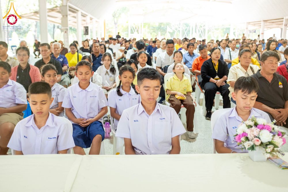ภาพ No.291039:วันจันทร์ที่ 5 มกราคม พ.ศ. 2569  วัดพระธรรมกาย มูลนิธิธรรมกาย  จัดพิธีมอบของขวัญสนับสนุนการจัดกิจกรรมงานวันเด็กแห่งชาติ ประจำปี พ.ศ. 2569 ให้แก่องค์กรภาคีเครือข่ายกว่า 200 องค์กร ณ วัดพระธรรมกาย อ.คลองหลวง จ.ปทุมธานี