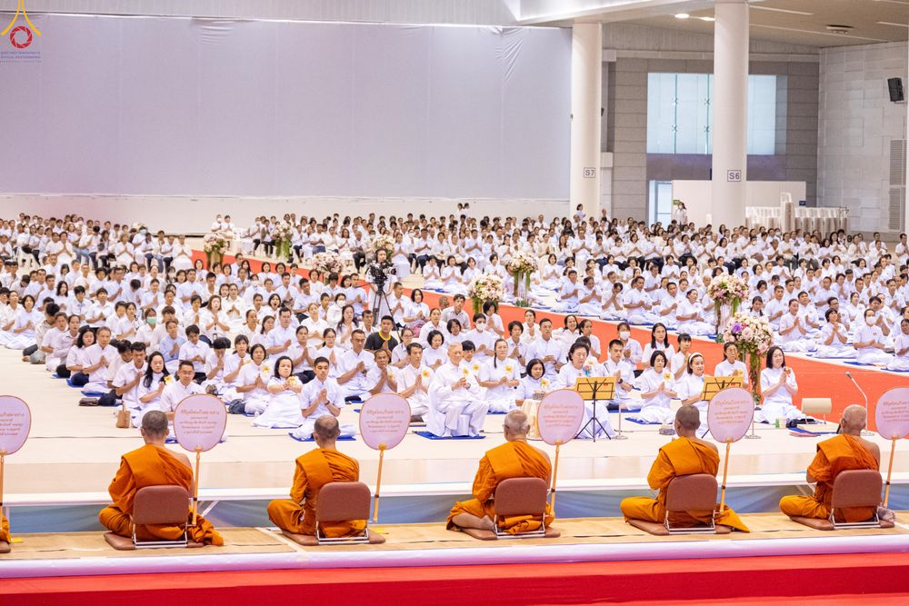ภาพ No.339637:วันที่ 18 กรกฎาคม พ.ศ.2569 วันมหารำลึก ครั้งที่ 36 ณ ห้องแก้วสารพัดนึก 1 วัดพระธรรมกาย