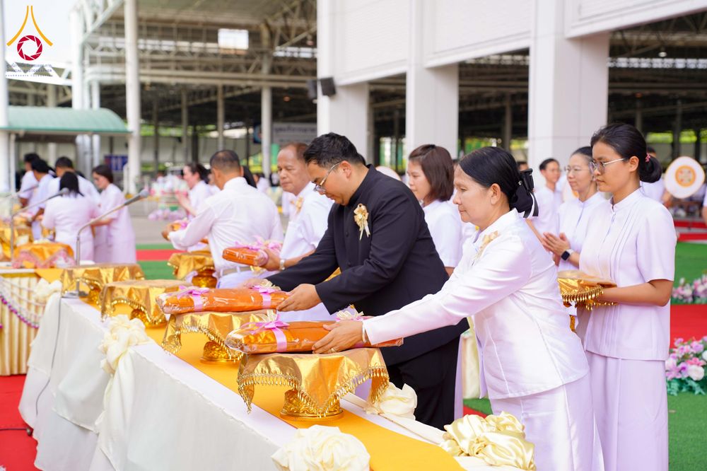 ภาพ No.316578:วันอาทิตย์ที่ 29 มีนาคม พ.ศ. 2569 พิธีทอดผ้าบังสุกุลและพิธีชำระร่าง โยมพ่อณรงค์ จินตมากุล  สิริอายุ 99 ปี 11 เดือน โยมบิดา พระครูปลัดรัตนวีรวัฒน์ (รังสฤษดิ์ อิทฺธิจินตโก) ที่ปรึกษาเจ้าคณะจังหวัดปทุมธานี เจ้าอาวาสวัดพระธรรมกาย  ณ ฌาปนสถานชั่วคราว ทางเข้า 