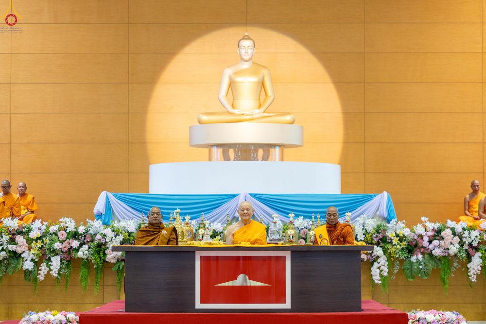 ภาพ No.327784:วันที่ 3 พฤษภาคม พ.ศ.2569 พิธีรับมอบพระบรมสารีริกธาตุ จากสาธารณรัฐแห่งสหภาพเมียนมา ณ ห้องแก้วสารพัดนึก วัดพระธรรมกาย
