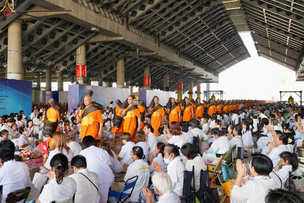 ภาพ No.305972:วันที่ 25 มกราคม พ.ศ. 2569 พิธีต้อนรับพระธรรมยาตรา วัดพระธรรมกาย(ภาพชุดที่ 4) ในโครงการธรรมยาตรา กตัญญูบูชา มหาปูชนียาจารย์ พระมงคลเทพมุนี(สด จนฺทสโร) พระผู้ปราบมาร อนุสรณ์สถาน 7 แห่ง ปีที่ 14