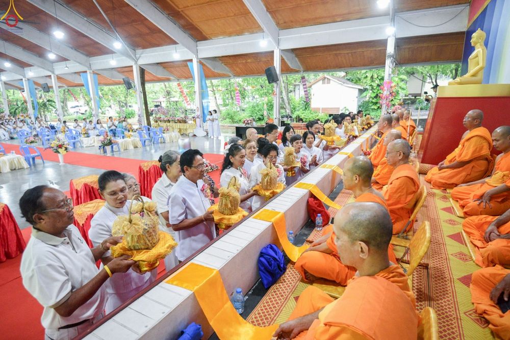 ภาพ No.254205:วันที่ 12 ตุลาคม พ.ศ. 2568 พิธีทอดกฐินสามัคคีทั่วไทย 30,000 วัด โดยคณะศิษยานุศิษย์ บูชาธรรม 81 ปี หลวงพ่อธัมมชโย ณ ศูนย์ปฏิบัติธรรมบุญประสาน  อ.ปากช่อง จ.นครราชสีมา