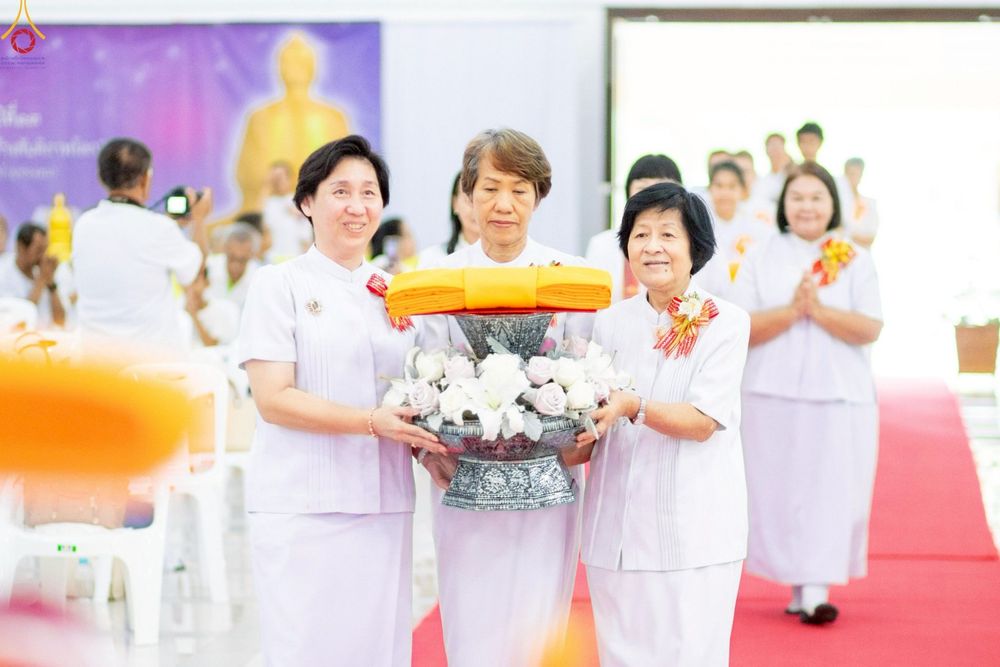 ภาพ No.261047:วันอังคารที่ 14 ตุลาคม พ.ศ. 2568 พิธีทอดกฐินสามัคคี "สร้างองค์พระเจดีย์เพื่อสร้างสันติภาพโลก" ขนาดหน้าตัก 10 เมตร ณ ศูนย์ปฏิบัติธรรมระยอง(บ้านช่องลม) ตำบลบางบุตร อำเภอบ้านค่าย จังหวัดระยอง