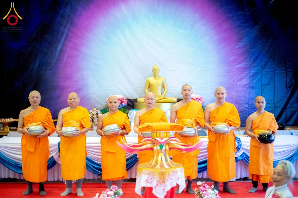 ภาพ No.274476:วันอาทิตย์ที่ 2 พฤศจิกายน พ.ศ. 2568 พิธีทอดกฐินสามัคคี วัดพระธรรมกายไอซ์แลนด์ ประเทศไอซ์เเลนด์