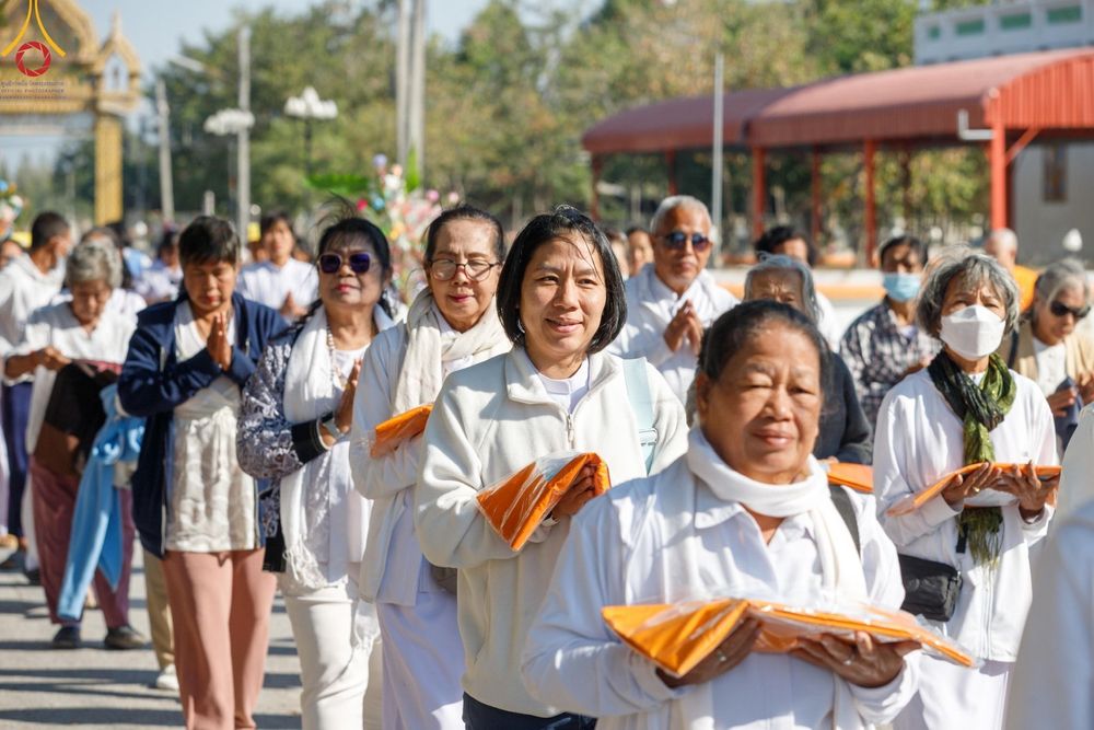 ภาพ No.195752:พิธีทอดผ้าป่าทำนุบำรุงศาสนสถาน ณ วัดตรีพาราสีมาเขต ต.สามเมือง อ.ลาดบัวหลวง จ.พระนครศรีอยุธยา ในโครงการธรรมยาตรา กตัญญูบูชา มหาปูชนียาจารย์ พระมงคลเทพมุนี(สด จนฺทสโร) พระผู้ปราบมาร อนุสรณ์สถาน 7 แห่ง ปีที่ 13 วันที่ 13 มกราคม พ.ศ. 2568