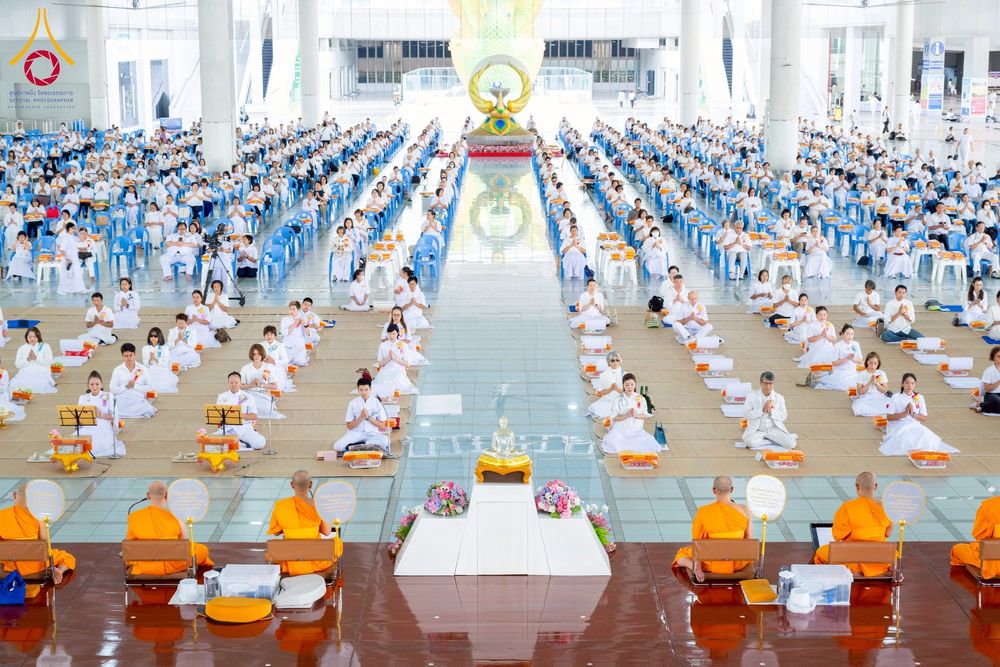 ภาพ No.265903:วันพุธที่ 5 พฤศจิกายน พ.ศ. 2568 (วันพระ ขึ้น 15 ค่ำ เดือน 12) พิธีบุพเปตพลี ครั้งที่ 172 ร่วมอุทิศบุญแด่หมู่ญาติที่ล่วงลับไปแล้ว และสืบทอดอายุพระพุทธศาสนา ณ หอฉันคุณยายอาจารย์ฯ วัดพระธรรมกาย