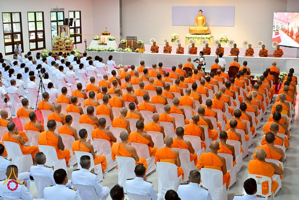 ภาพ No.262471:วันที่ 30 ตุลาคม พ.ศ. 2568 พสกนิกรอำเภอคลองหลวง จัดพิธีบำเพ็ญกุศลสัตตมวาร ถวายพระราชกุศลแด่สมเด็จพระพันปีหลวง ณ วัดพระธรรมกาย