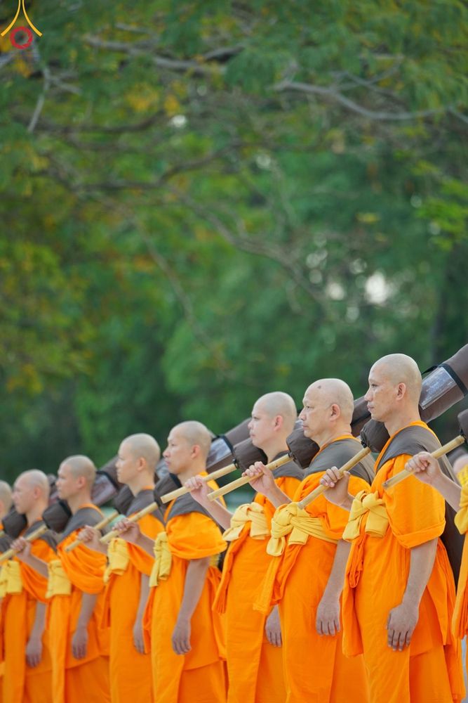 ภาพ No.186915:พระธรรมยาตราปฏิบัติธรรม และถ่ายภาพหมู่ประวัติศาสตร์ ปีที่ 13 ณ ลานทิศตะวันออก มหาวิหารพระมงคลเทพมุนี วัดพระธรรมกาย จ.ปทุมธานี วันเสาร์ที่ 28 ธันวาคม พ.ศ. 2567