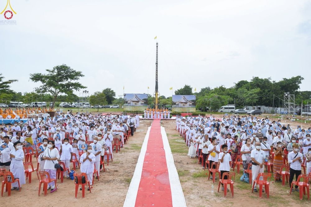 ภาพ No.84366:พิธีทอดผ้าป่า พิธีอัญเชิญปฐมรัตนปฐวี และพิธีตอกเสาเข็มต้นสุดท้าย เพื่อสถาปนาอาคาร 80 ปี หลวงพ่อธัมมชโย ณ ศูนย์ปฏิบัติธรรมวิหารแดง ตำบลเจริญธรรม อำเภอวิหารแดง จ.สระบุรี  วันที่ 23 กรกฎาคม พ.ศ. 2566