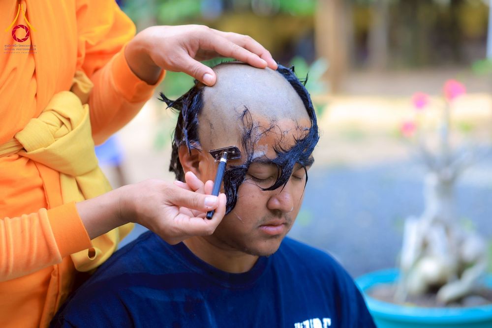 ภาพ No.275944:วันที่ 26-30 พฤศจิกายน พ.ศ. 2568 ทีมพระพี่เลี้ยงตั้งรับ รายงานตัวโครงการบวชบูชาธรรมมหาปูชนียาจารย์ ณ ศูนย์ปฏิบัติธรรมบุรีรัมย์