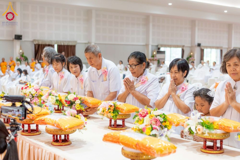 ภาพ No.255022:วันที่ 15 ตุลาคม พ.ศ. 2568 พิธีทอดกฐินสามัคคีประจำปี 2568 บูชาธรรม 81 ปี หลวงพ่อธัมมชโย ณ ศูนย์อบรมเยาวชนกาญจนบุรี