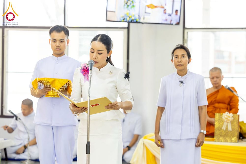 ภาพ No.276679:วันเสาร์ที่ 6 ธันวาคม พ.ศ. 2568 พิธีมุทิตาสักการะ เนื่องในโอกาสที่พระเดชพระคุณพระพรหมดิลก เจ้าอาวาสวัดสามพระยา วรวิหาร เมตตาเป็นประธานในพิธีตั้งฐานานุกรมใน พระราชวิเทศวชิรเวที (บัณฑิต วรปญฺโญ) ผู้ช่วยเจ้าอาวาสวัดพระธรรมกาย (ไวโรจน์ วิโรจโน) ผู้ช่วยเจ้าอา