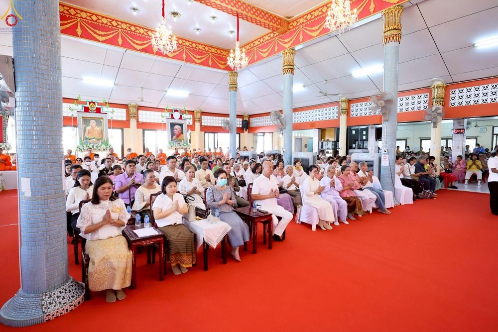 ภาพ No.263245:วันที่ 23 ตุลาคม พ.ศ. 2568 พิธีทอดกฐินสามัคคีทั่วไทย 30,000 วัด โดยคณะศิษยานุศิษย์ บูชาธรรม 81 ปี หลวงพ่อธัมมชโย ณ วัดพรหมวงศาราม เขตดินแดง กรุงเทพมหานคร