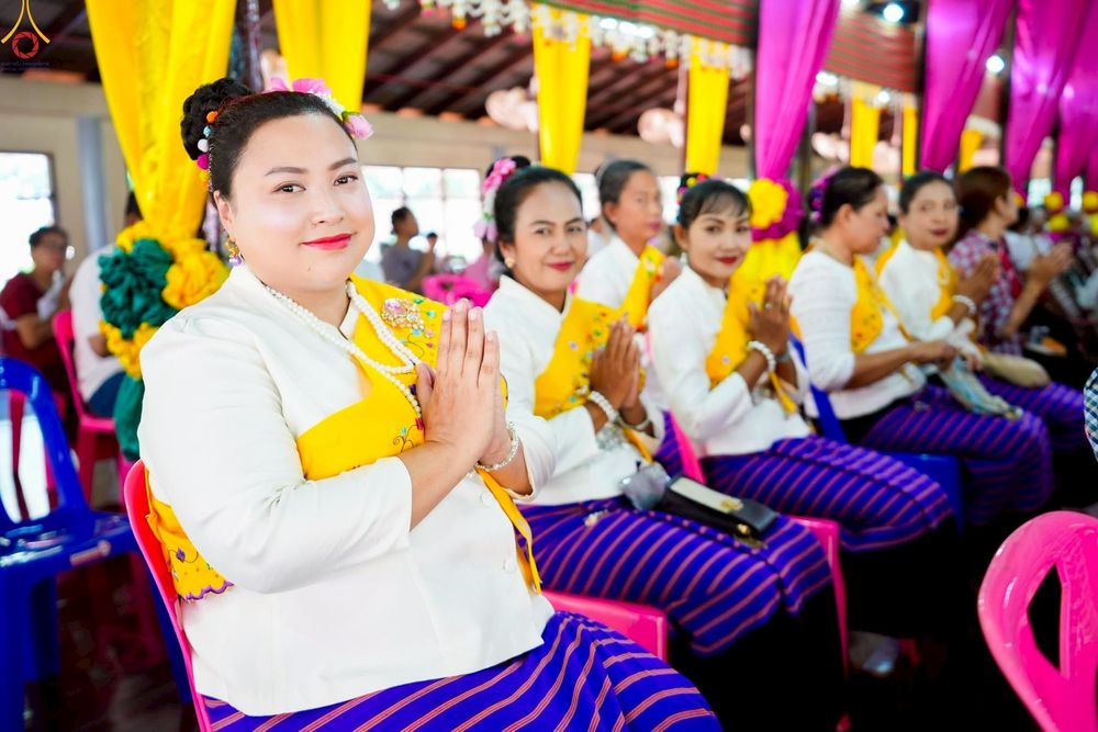 ภาพ No.259173:วันที่ 19 ตุลาคม พ.ศ. 2568 พิธีทอดกฐินสามัคคีทั่วไทย 30,000 วัด โดยคณะศิษยานุศิษย์ บูชาธรรม 81 ปี หลวงพ่อธัมมชโย ณ วัดบางบัวงาม ตำบลบ้านม่วง อำเภอบ้านโป่ง จังหวัดราชบุรี