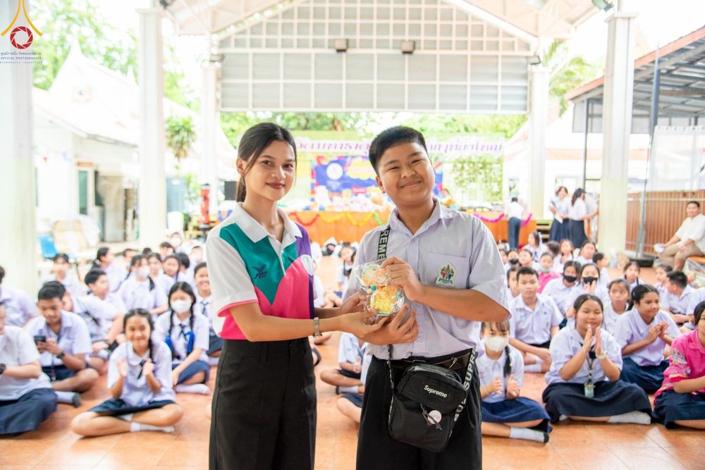 ภาพ No.184882:กิจกรรมวันรวมพลังเด็กดี V-Star ผู้นำฟื้นฟูศีลธรรมโลก กรุงเทพมหานคร ณ วัดมหาธาตุยุวราชรังสฤษฎิ์ราชวรมหาวิหาร กรุงเทพมหานคร ในวันที่ 13 ธันวาคม พ.ศ. 2567