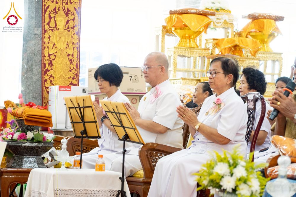 ภาพ No.251384:วันที่ 11 ตุลาคม พ.ศ. 2568 พิธีทอดกฐินสามัคคีทั่วไทย 30,000 วัด โดยคณะศิษยานุศิษย์ บูชาธรรม 81 ปี หลวงพ่อธัมมชโย ณ วัดท่ามะยม นครราชสีมา