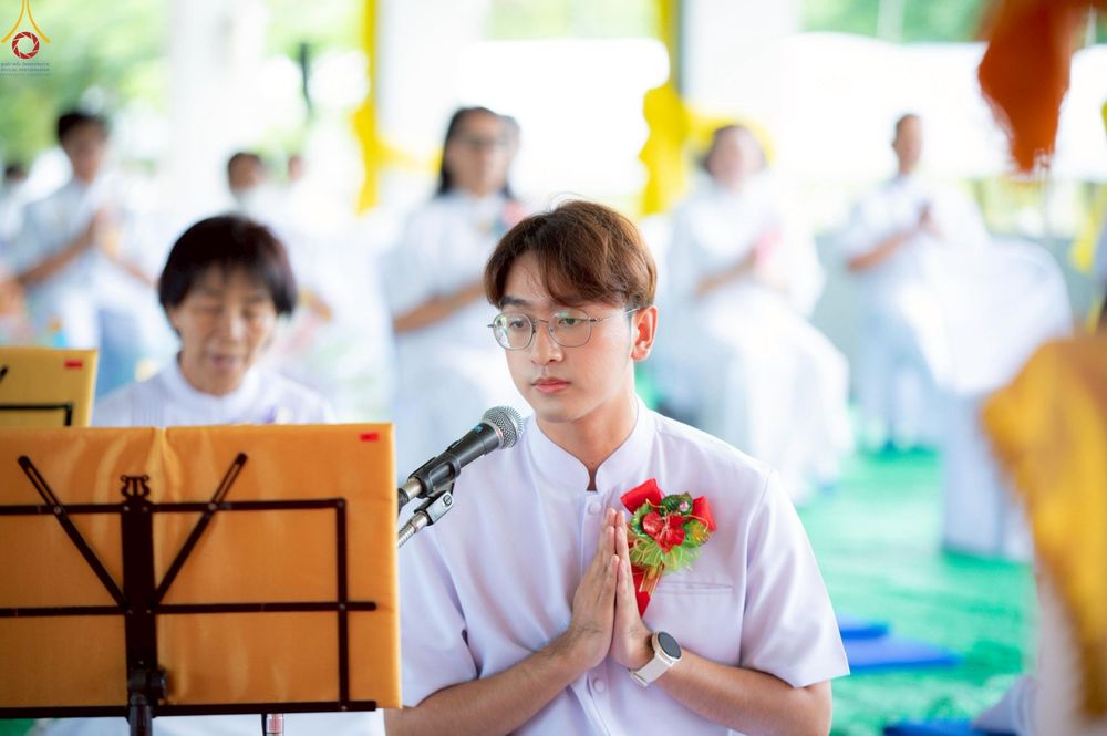 ภาพ No.255248:วันที่ 12 ตุลาคม พ.ศ. 2568 พิธีอัญเชิญพระบรมสารีริกธาตุและบรรจุ ลงในพระเกตุพระประธาน , พิธีทอดกฐินสามัคคีทั่วไทย 30,000 วัด โดยคณะศิษยานุศิษย์ วัดพระธรรมกาย  บูชาธรรม 81 ปี หลวงพ่อธัมมชโย ณ ธุดงคสถานเขาย้อย จ.เพชรบุรี