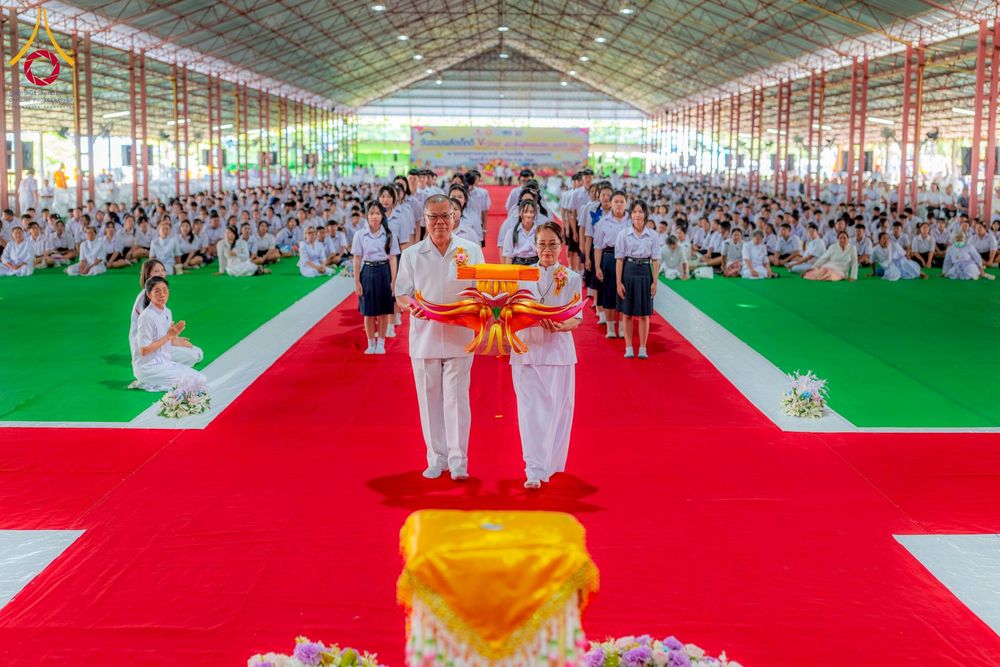 ภาพ No.265980:วันพุธที่ 5 พฤศจิกายน พ.ศ. 2568 (วันพระ ขึ้น 15 ค่ำ เดือน 12) พิธีทอดกฐิน ณ พุทธอุทยานนานาชาติ  อ.โพนพิสิย จ.หนองคาย