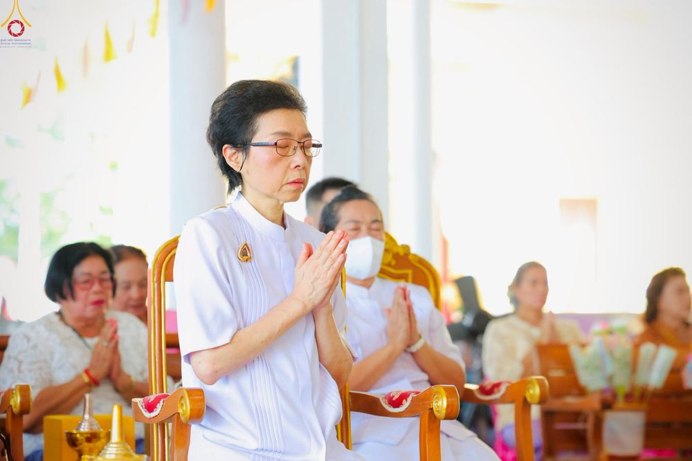 ภาพ No.266496:วันที่ 19 ตุลาคม พ.ศ. 2568 พิธีทอดกฐินสามัคคีทั่วไทย ณ วัดพระประทานพร อ.ศรีราชา ชลบุรี โดยคณะศิษยานุศิษย์ บูชาธรรม 81 ปี หลวงพ่อธัมมชโย