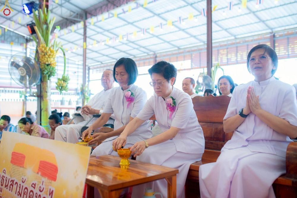 ภาพ No.251907:วันที่ 9 ตุลาคม พ.ศ. 2568 พิธีทอดกฐินสามัคคีทั่วไทย 30,000 วัด โดยคณะศิษยานุศิษย์ บูชาธรรม 81 ปี หลวงพ่อธัมมชโย ณ วัดหนองกระถิน อ.หนองหญ้าไซ จ.สุพรรณบุรี