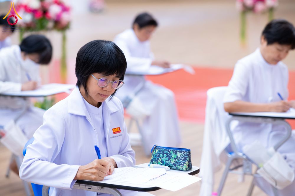 ภาพ No.310185:วันที่ 13-14 กุมภาพันธ์ พ.ศ. 2569 การสอบบาลีสนามหลวง ประจำปี 2569 ประโยค 1-2,  ป.ธ.3/ ประโยค บ.ศ.1-2, บ.ศ.3  ณ สนามสอบประจำจังหวัดปทุมธานี แห่งที่ 2   วัดพระธรรมกาย อ.คลองหลวง จ.ปทุมธานี