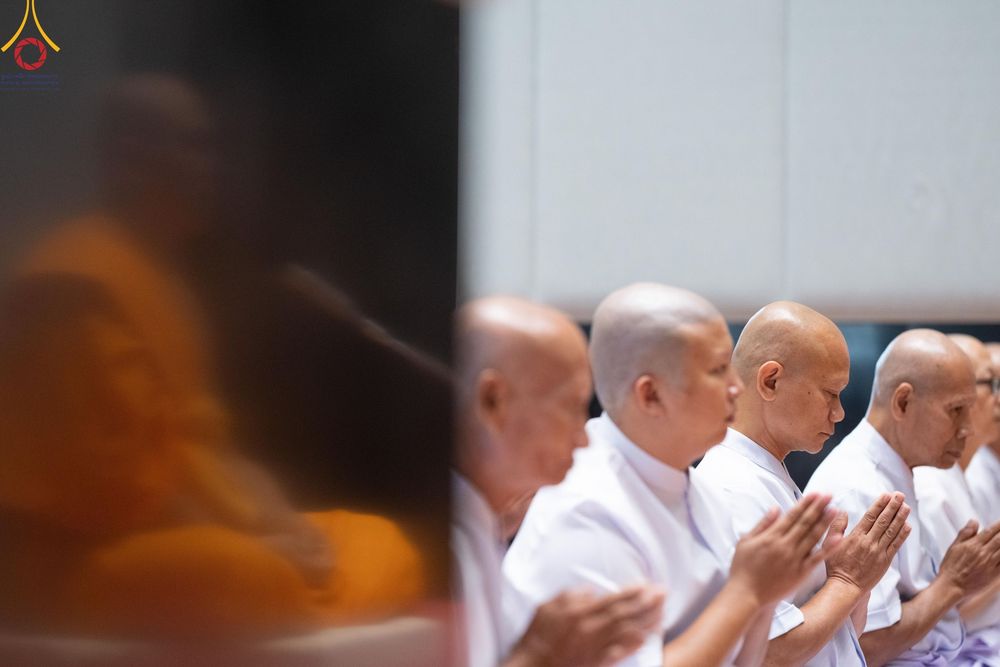 ภาพ No.199757:โครงการอุปสมบทหมู่บูชาธรรม 116 ปี คุณยายอาจารย์มหารัตนอุบาสิกาจันทร์ ขนนกยูง โครงการอุปสมบทหมู่ธรรมทายาท ระดับอุดมศึกษา รุ่นที่ 51 ภาคฤดูหนาว  ณ โบสถ์พระไตรปิฏก วัดพระธรรมกาย จ.ปทุมธานี  วันที่ 11 มกราคม พ.ศ. 2568 โดยมีพระครูปลัดรัตนวีรวัฒน์ เจ้าอาวาสวัด