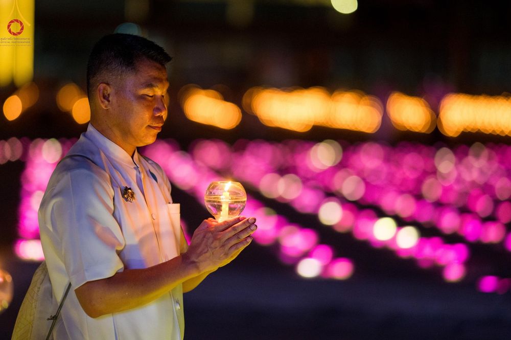 ภาพ No.279319:พิธีจุดวิสาขประทีป พิธีเวียนประทักษิณ ในวันวิสาขบูชา พุธที่ 22 พฤษภาคม พ.ศ. 2567 ( วันพระขึ้น 15 ค่ำ เดือน 6 ) ณ ลานธรรม พระมหาธรรมกายเจดีย์ วัดพระธรรมกาย จ.ปทุมธานี