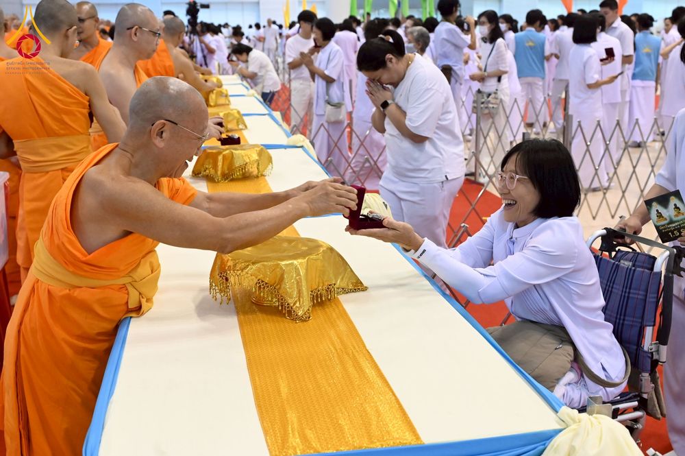 ภาพ No.259911:วันอาทิตย์ที่ 5 ตุลาคม พ.ศ. 2568 สัมมนาพิเศษ "จากกฐินวัดพระธรรมกาย สู่กฐินทั่วไทย 30,000 วัด" ณ สภาธรรมกายสากล วัดพระธรรมกาย