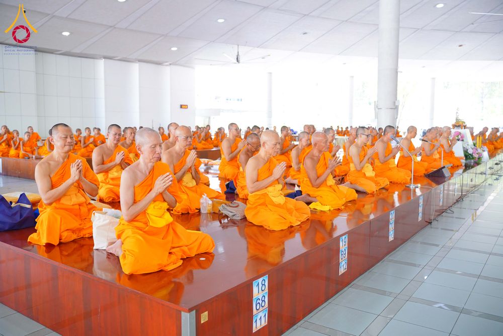 ภาพ No.320681:วันที่ 11 เมษายน พ.ศ.2569 พิธีถวายภัตตาหารเมนูสวรรค์ เพื่อการบรรลุธรรม ณ หอฉันคุณยายอาจารย์ฯ วัดพระธรรมกาย