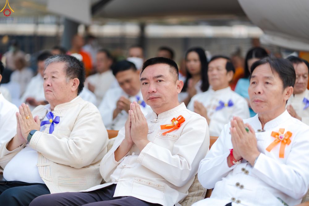 ภาพ No.321035:วันอาทิตย์ที่ 12 เมษายน พ.ศ 2569 พิธีตักบาตรปี๋ใหม่เมืองพระภิกษุสงฆ์ 339 รูป  อุทิศถวายพระราชกุศลสมเด็จพระนางสิริกิติ์  พระบรมราชินีนาถ พระบรมราชชนนีพันปีหลวง และฉลองเมืองแม่แตงครบรอบ 119 ปี ณ ลานโรงแรมแอร์ไดมอนด์ อำเภอแม่แตง จังหวัดเชียงใหม่