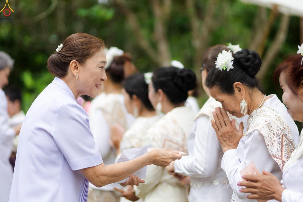 ภาพ No.335648:วันที่ 14 มิถุนายน พ.ศ.2569 พิธีทอดผ้าป่าแก้วภูเรือฉลองครบรอบ11ปี