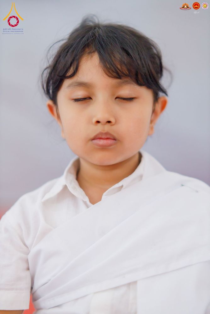 ภาพ No.283576:วันอาทิตย์ที่ 21 ธันวาคม  2568 พิธีบิณฑบาตฉลองสามเณรใหม่ ประเทศอินโดนีเซีย