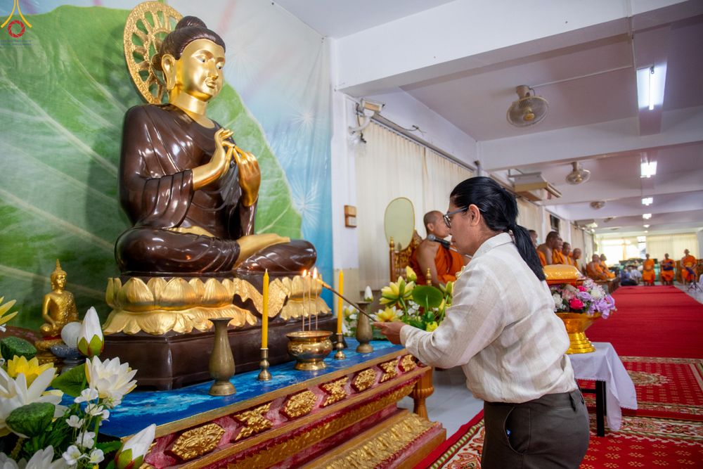 ภาพ No.293152:วันที่ 12 มกราคม พ.ศ. 2569 พิธีทอดผ้าป่าทำนุบำรุงศาสนสถาน ณ วัดไผ่โรงวัว ต.บางตาเถร อ.สองพี่น้อง จ.สุพรรณบุรี ในโครงการธรรมยาตรา กตัญญูบูชา มหาปูชนียาจารย์ พระมงคลเทพมุนี(สด จนฺทสโร) พระผู้ปราบมาร อนุสรณ์สถาน 7 แห่ง ปีที่ 14