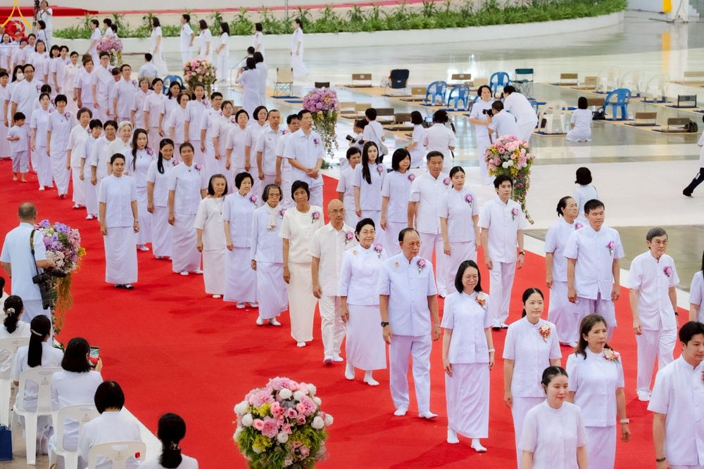 ภาพ No.249411:วันที่ 28 กันยายน พ.ศ. 2568 พิธีจุดเทียนใจ ไฟนิรันด์ อนันตชัย ณ สภาธรรมกายสากล วัดพระธรรมกาย