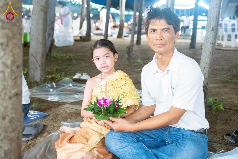 ภาพ No.266265:วันพุธที่ 5 พฤศจิกายน พ.ศ. 2568 (วันพระ ขึ้น 15 ค่ำ เดือน 12) พิธีลอยกระทงธรรม  ณ สระมหาเศรษฐีทะเลบุญ มหาวิหารพระมงคลเทพมุนี วัดพระธรรมกาย จ.ปทุมธานี