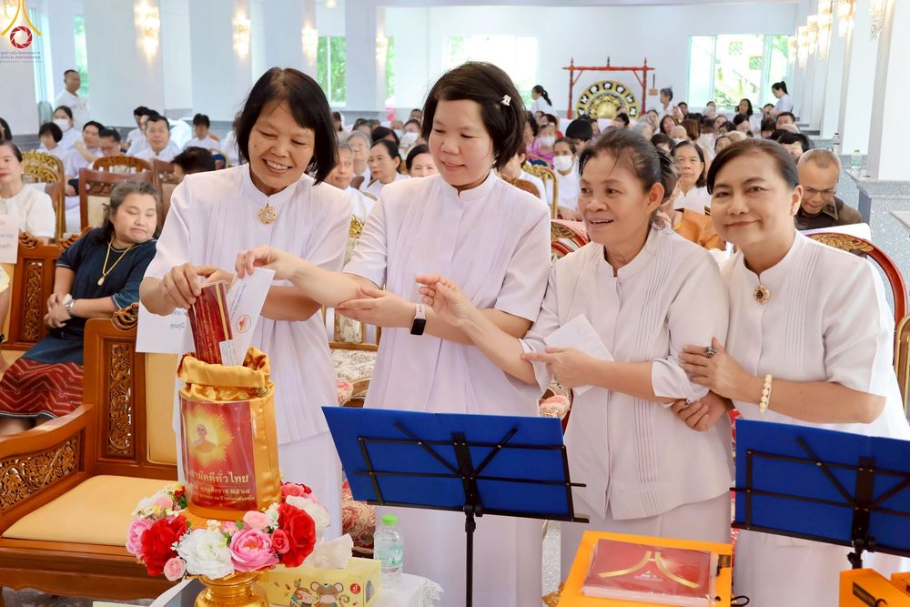 ภาพ No.252179:วันที่ 11 ตุลาคม พ.ศ. 2568 พิธีทอดกฐินสามัคคีทั่วไทย 30,000 วัด โดยคณะศิษยานุศิษย์ บูชาธรรม 81 ปี หลวงพ่อธัมมชโย ณ วัดราษฎร์รังสรรค์ อ.พระประแดง จ.สมุทรปราการ