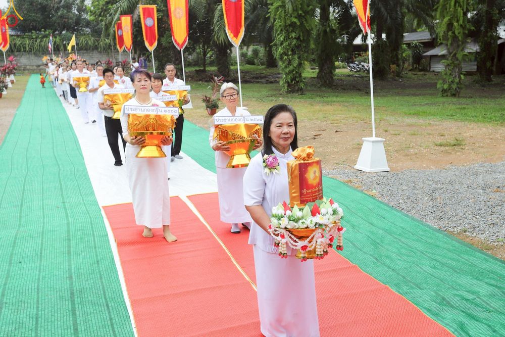 ภาพ No.255938:วันที่ 15 ตุลาคม พ.ศ. 2568 พิธีทอดกฐินสามัคคีทั่วไทย 30,000 วัด โดยคณะศิษยานุศิษย์ บูชาธรรม 81 ปี หลวงพ่อธัมมชโย ณ ศูนย์ปฏิบัติธรรมชุมพร ต.ดอนยาง อ.ปะทิว จ.ชุมพร