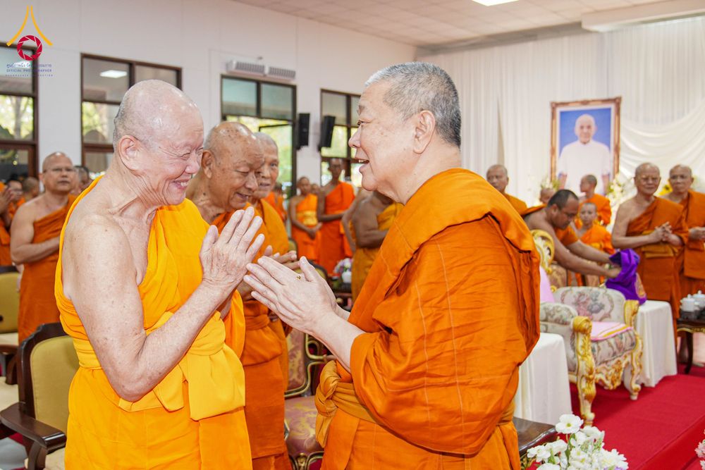 ภาพ No.315108:วันจันทร์ที่ 23 มีนาคม พ.ศ. 2569 พิธีบำเพ็ญกุศล คุณพ่อณรงค์ จินตมากุล  สิริอายุ 99 ปี 11 เดือน โยมบิดา พระครูปลัดรัตนวีรวัฒน์ (รังสฤษดิ์ อิทฺธิจินตโก) ที่ปรึกษาเจ้าคณะจังหวัดปทุมธานี เจ้าอาวาสวัดพระธรรมกาย  ณ ห้องปลูกศรัทธา 2 วัดพระธรรมกาย ปทุมธานี