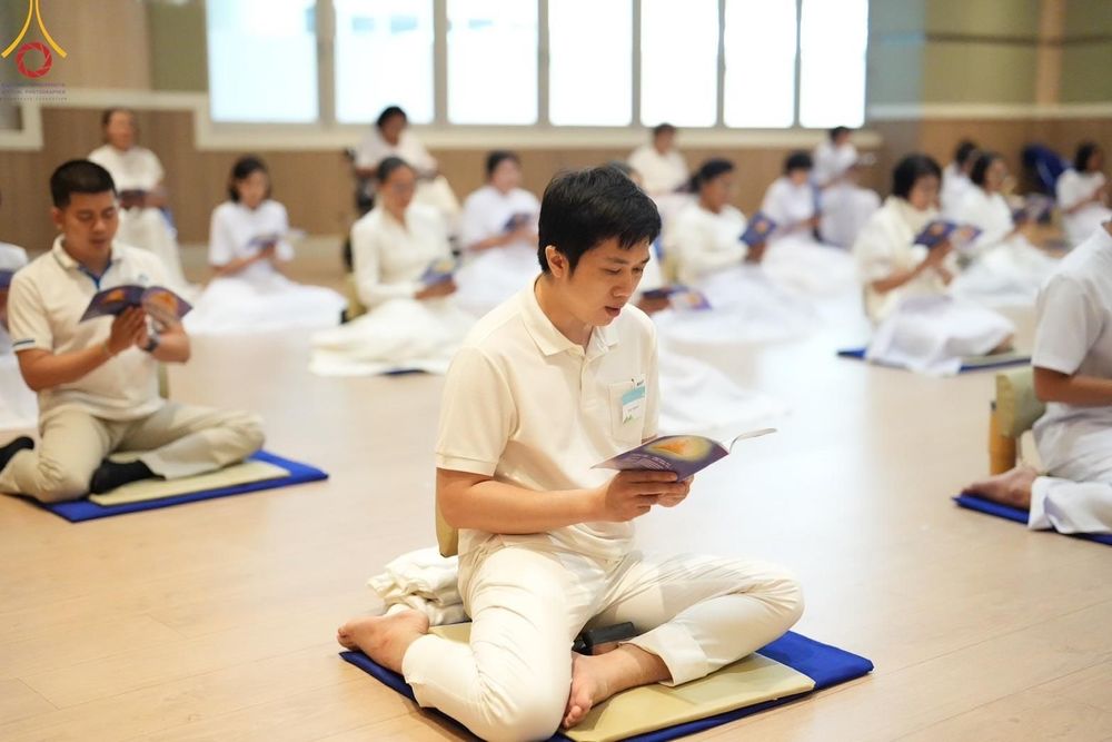 ภาพ No.153550:โครงการปฏิบัติธรรม อุบาสก อุบาสิกาแก้ว รุ่นที่ 1 ผู้แทนทอดกฐินสามัคคีสามหมื่นวัดทั่วไทย ระหว่างวันที่ 6-8 กันยายน พ.ศ. 2567 ณ World Peace Valley จัดโดย ภาคนครหลวง 3