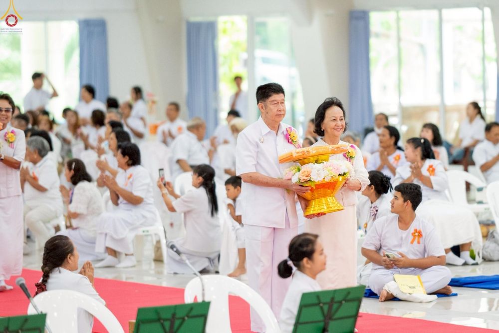 ภาพ No.241772:วันเสาร์ที่ 23 สิงหาคม พ.ศ. 2568 ปฐมผ้าป่าสถาปนาองค์พระเจดีย์ "ซื้อดินปรับพื้นที่ลานธรรม รองรับองค์พระเจดีย์เพื่อสร้างสันติภาพโลก" ณ ศูนย์ปฏิบัติธรรมระยอง (บ้านช่องลม)