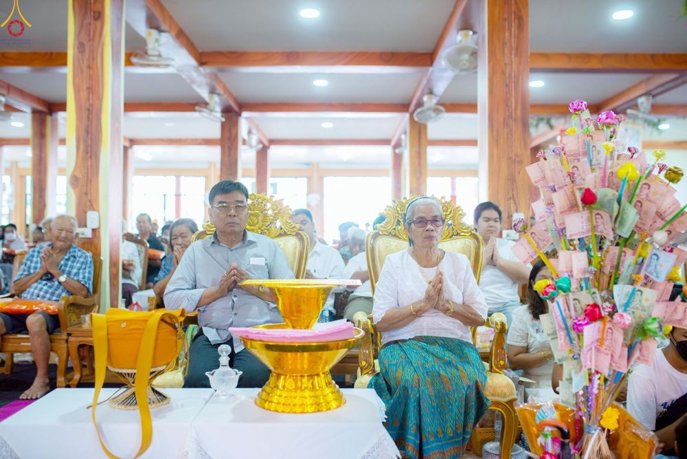 ภาพ No.267790:วันที่ 26 ตุลาคม พ.ศ. 2568 พิธีทอดกฐินสามัคคีทั่วไทย ณ วัดราษฎร์บรรจง อ.วังน้อย จ.พระนครศรีอยุธยา โดยคณะศิษยานุศิษย์ บูชาธรรม 81 ปี หลวงพ่อธัมมชโย