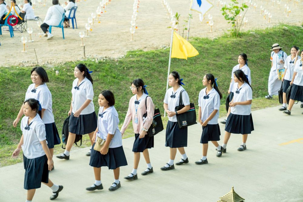 ภาพ No.275052:วันอาทิตย์ที่ 30 พฤศจิกายน พ.ศ. 2568 พิธีตอกเสาเข็ม "สร้างองค์พระเจดีย์เพื่อสร้างสันติภาพโลก" ต้นสุดท้าย ณ ศูนย์ปฏิบัติธรรมระยอง (บ้านช่องลม)