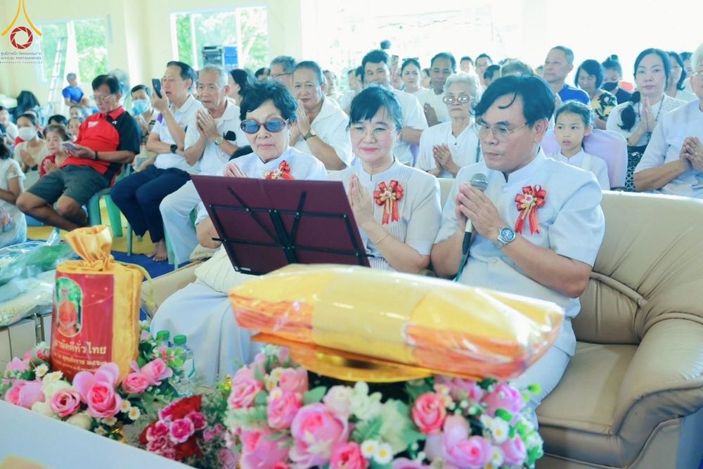 ภาพ No.168096:พิธีทอดกฐิน ณ วัดโตนด จ.นนทบุรี ในโครงการกฐินสามัคคีทั่วไทย 30,000 วัด บูชาธรรม 80 ปี หลวงพ่อธัมมชโย โดยคณะศิษยานุศิษย์วัดพระธรรมกาย วันที่ 20 ตุลาคม พ.ศ. 2567