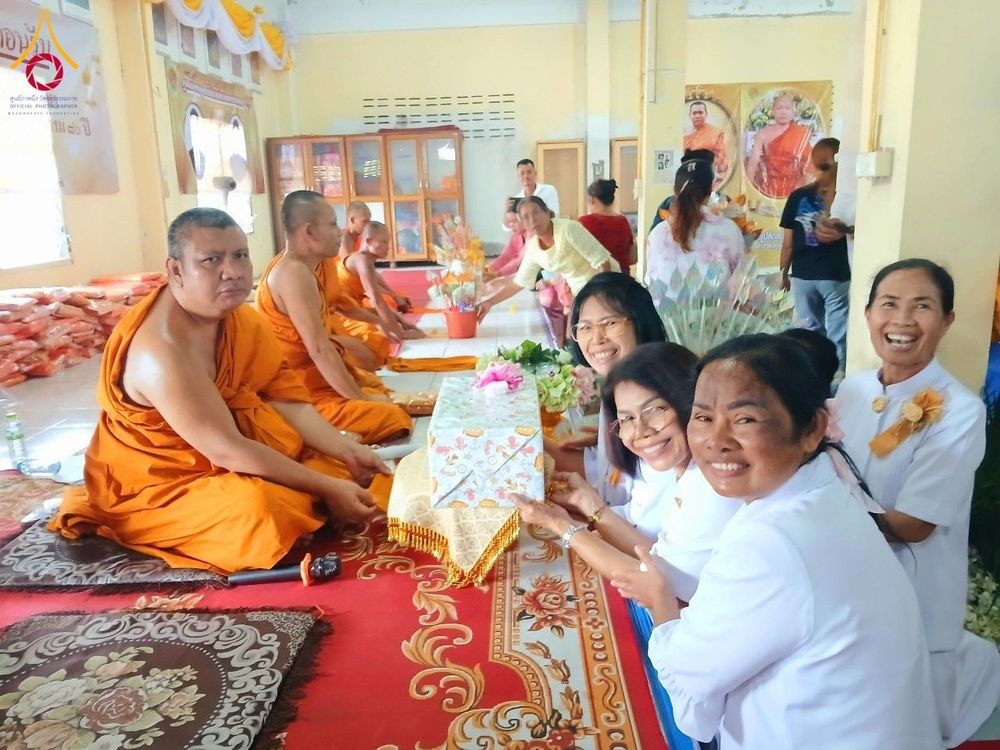 ภาพ No.176844:พิธีทอดกฐิน ณ วัดห้วยทรายทอง ต.ประดู่งาม อ.ศรีเทพ จ.เพชรบูรณ์ ในโครงการทอดกฐินสามัคคีทั่วไทย 30,000 วัด บูชาธรรม 80 ปี หลวงพ่อธัมมชโย โดยคณะศิษยานุศิษย์วัดพระธรรมกาย วันที่ 11 พฤศจิกายน พ.ศ. 2567